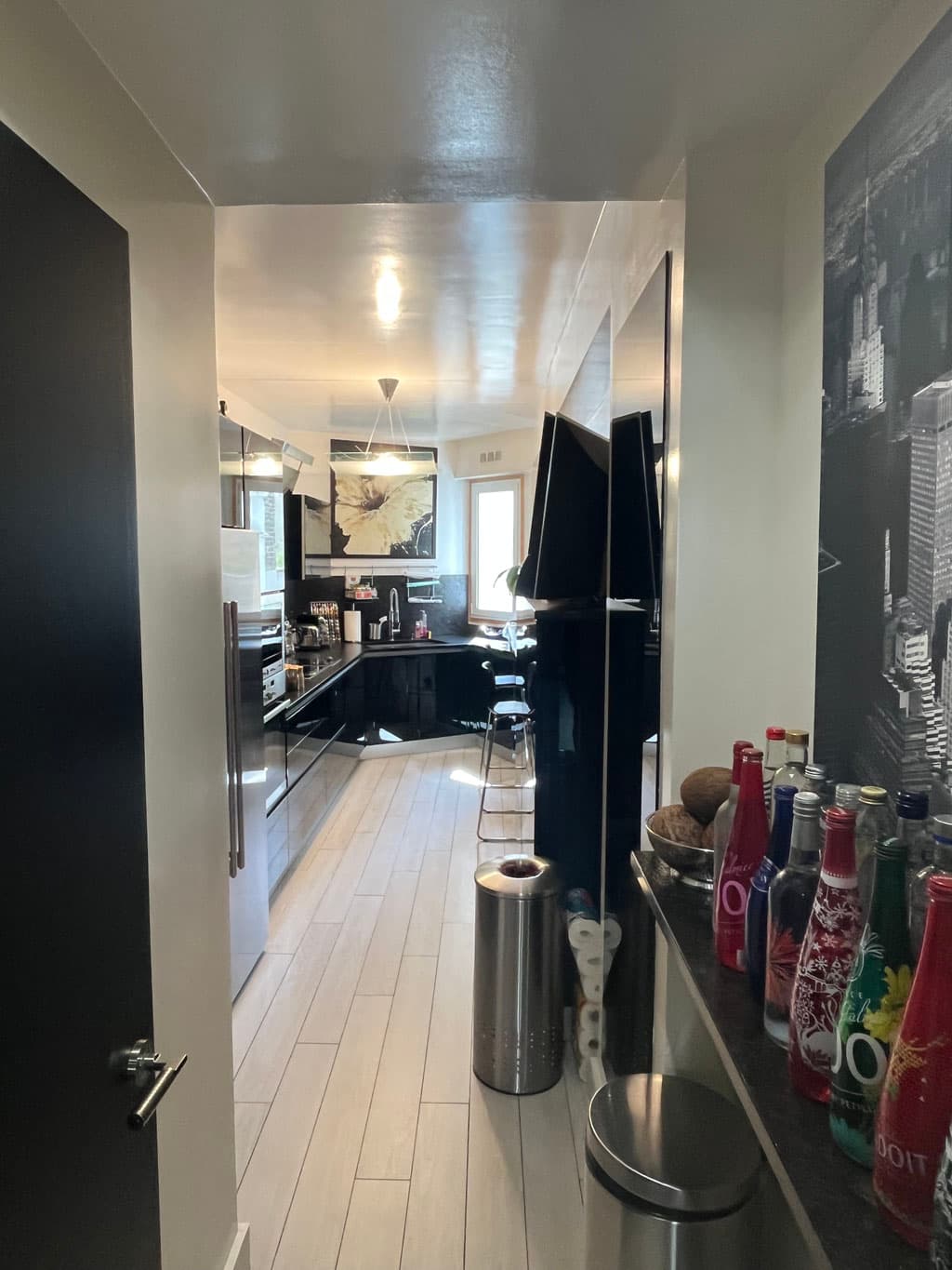 HUGO — photo 21